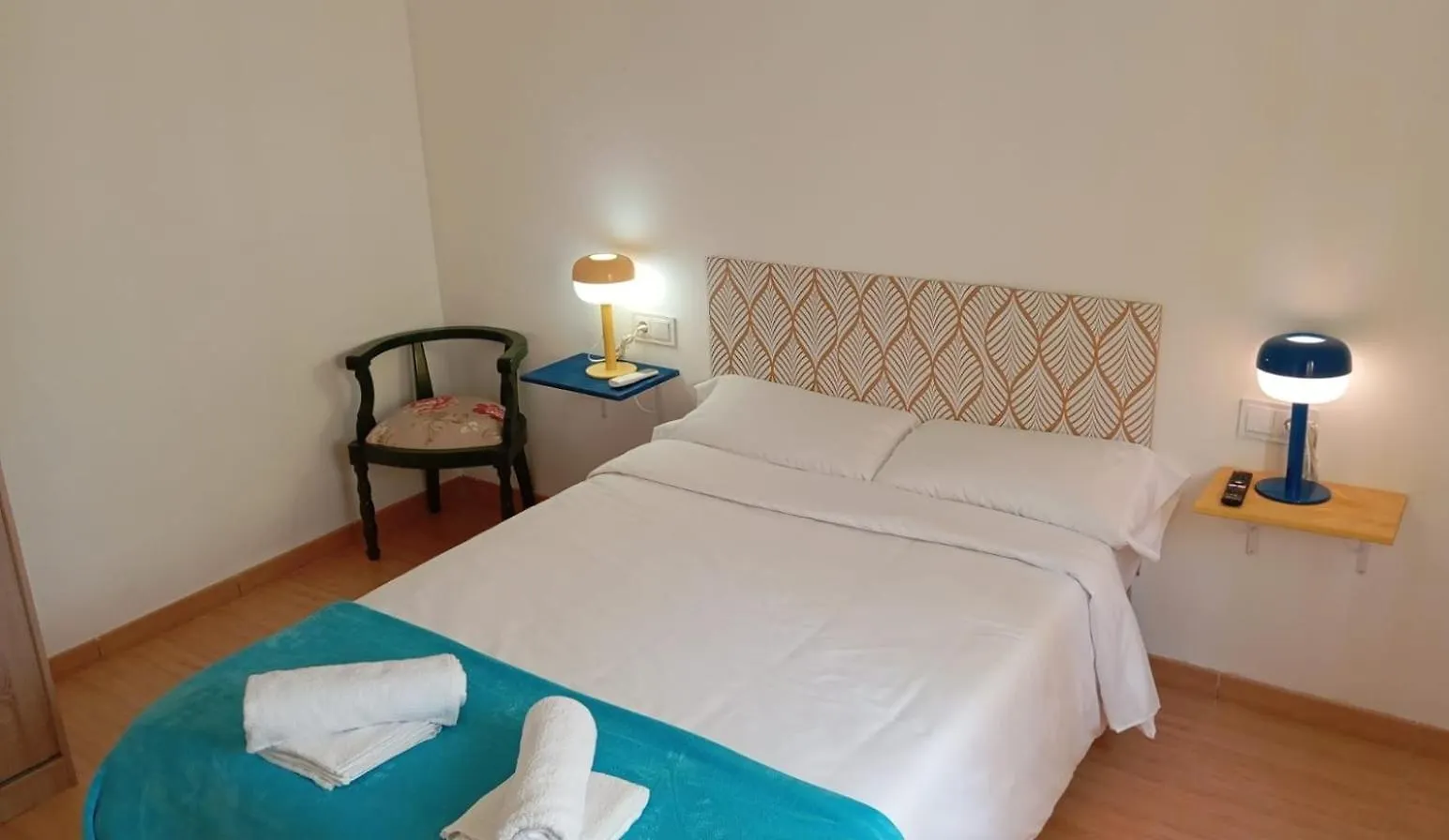 Rum i privatbostad Habitacion Con Bano Privado En Piso Compartido Spanien